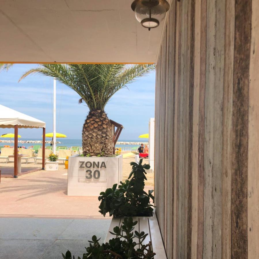 Hotel Atlantic & Spa Gabicce Mare Extérieur photo