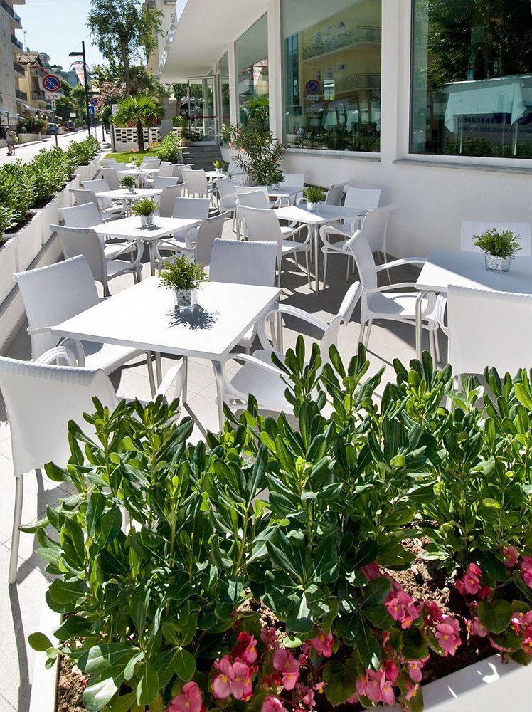 Hotel Atlantic & Spa Gabicce Mare Extérieur photo