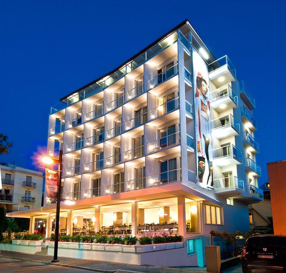 Hotel Atlantic & Spa Gabicce Mare Extérieur photo