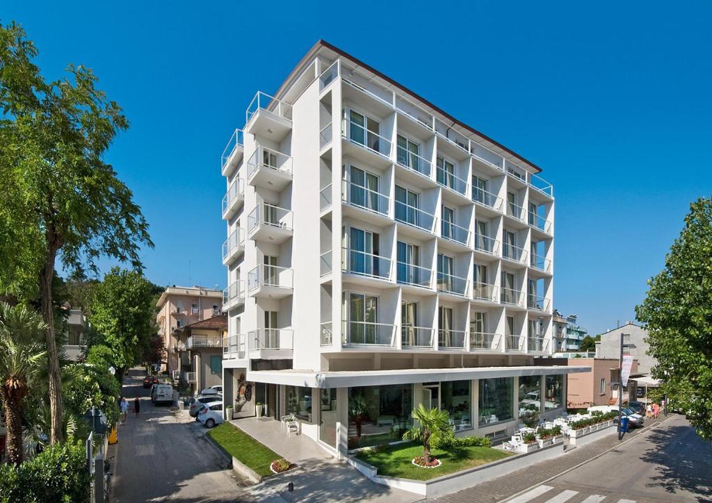 Hotel Atlantic & Spa Gabicce Mare Extérieur photo