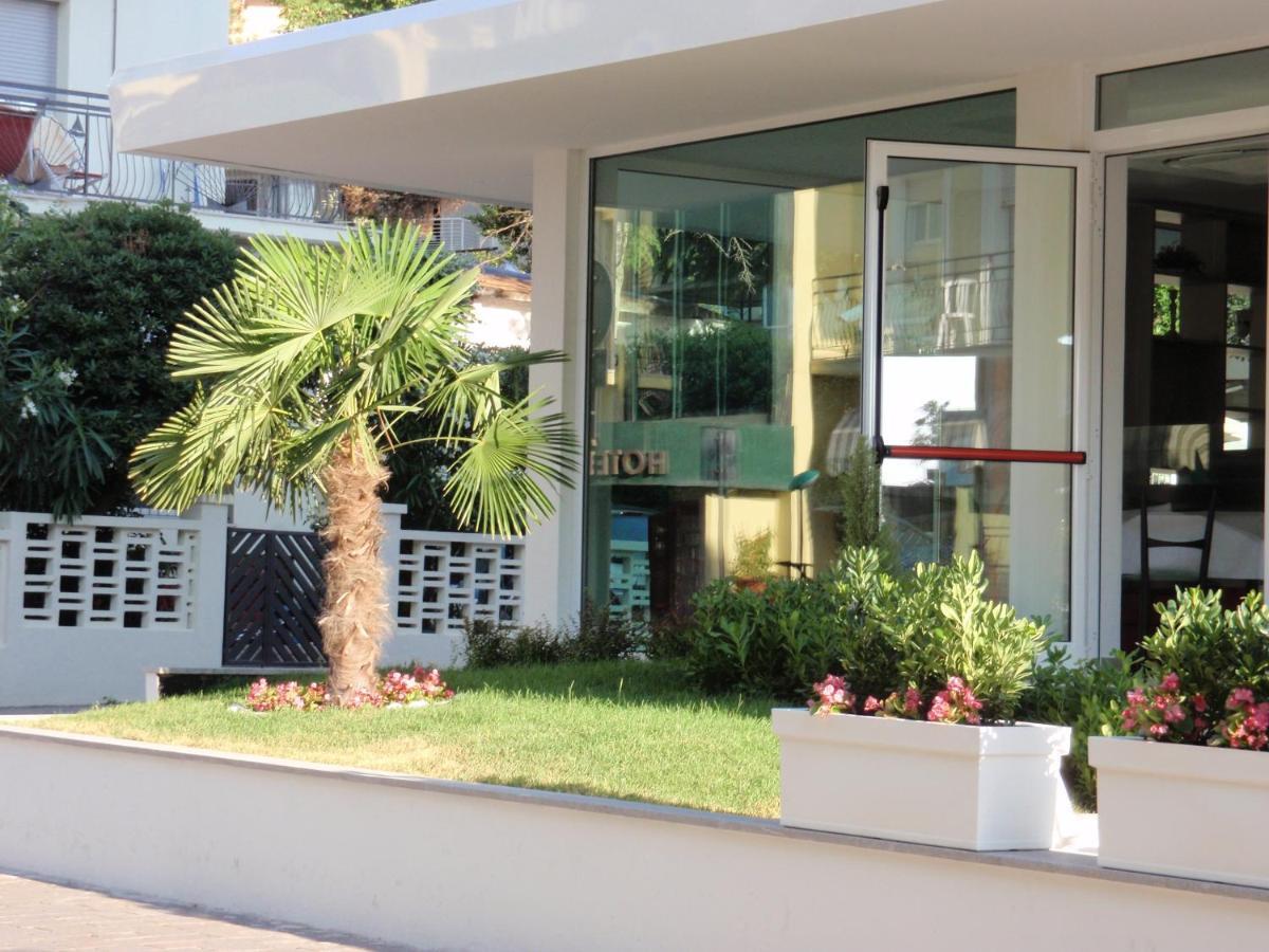 Hotel Atlantic & Spa Gabicce Mare Extérieur photo